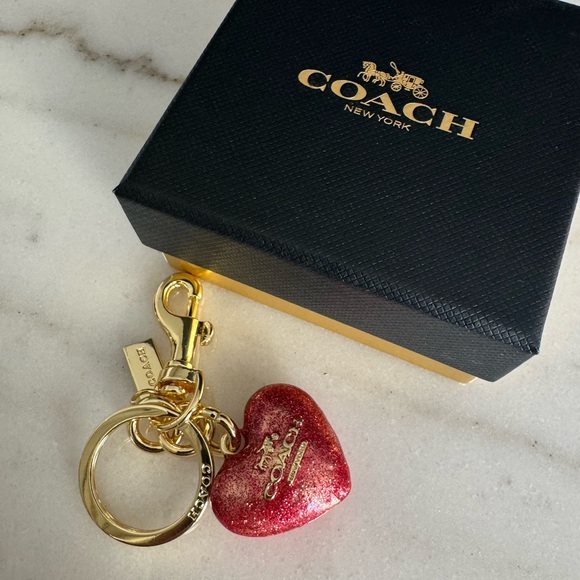 5 NWOT Coach Keychains bundle - Picture 6 of 7